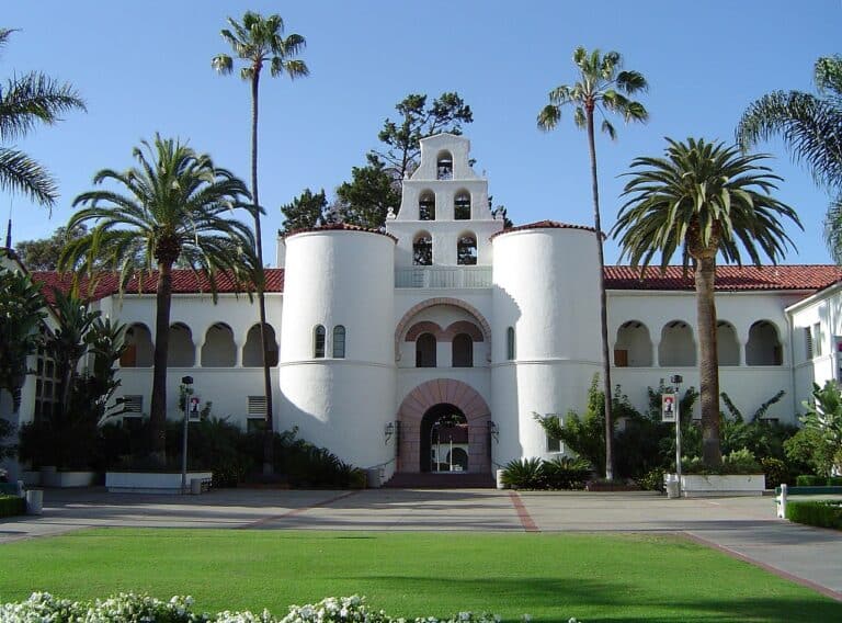 The 7 Best Music Production Schools in California in 2026